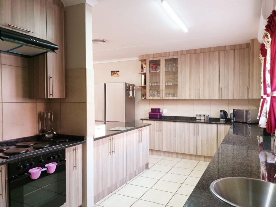 3 Bedroom Property for Sale in Baillie Park North West